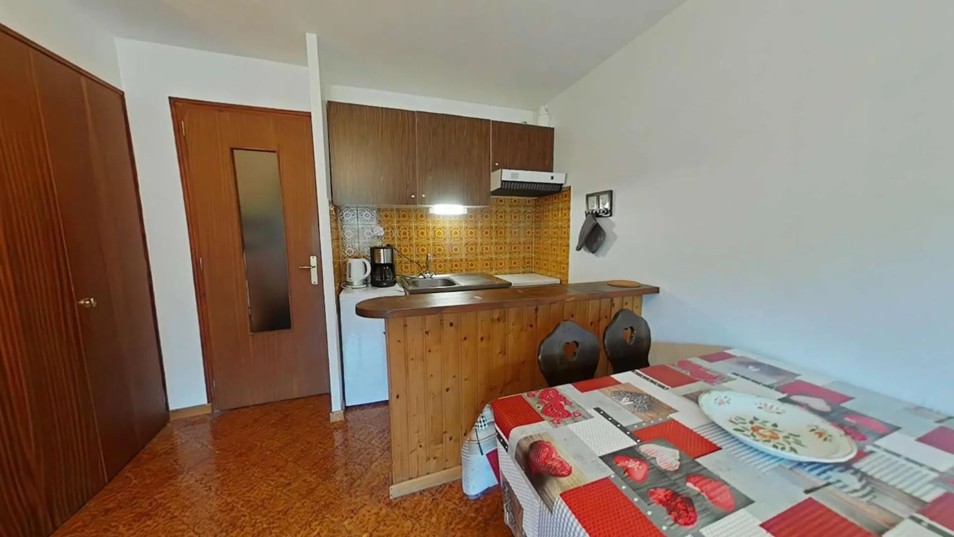 アパート Studio 4 Couchages, Proche Telecabine, Parking, Animaux Acceptes - Fr-1-241-75 ル・グラン・ボルナン